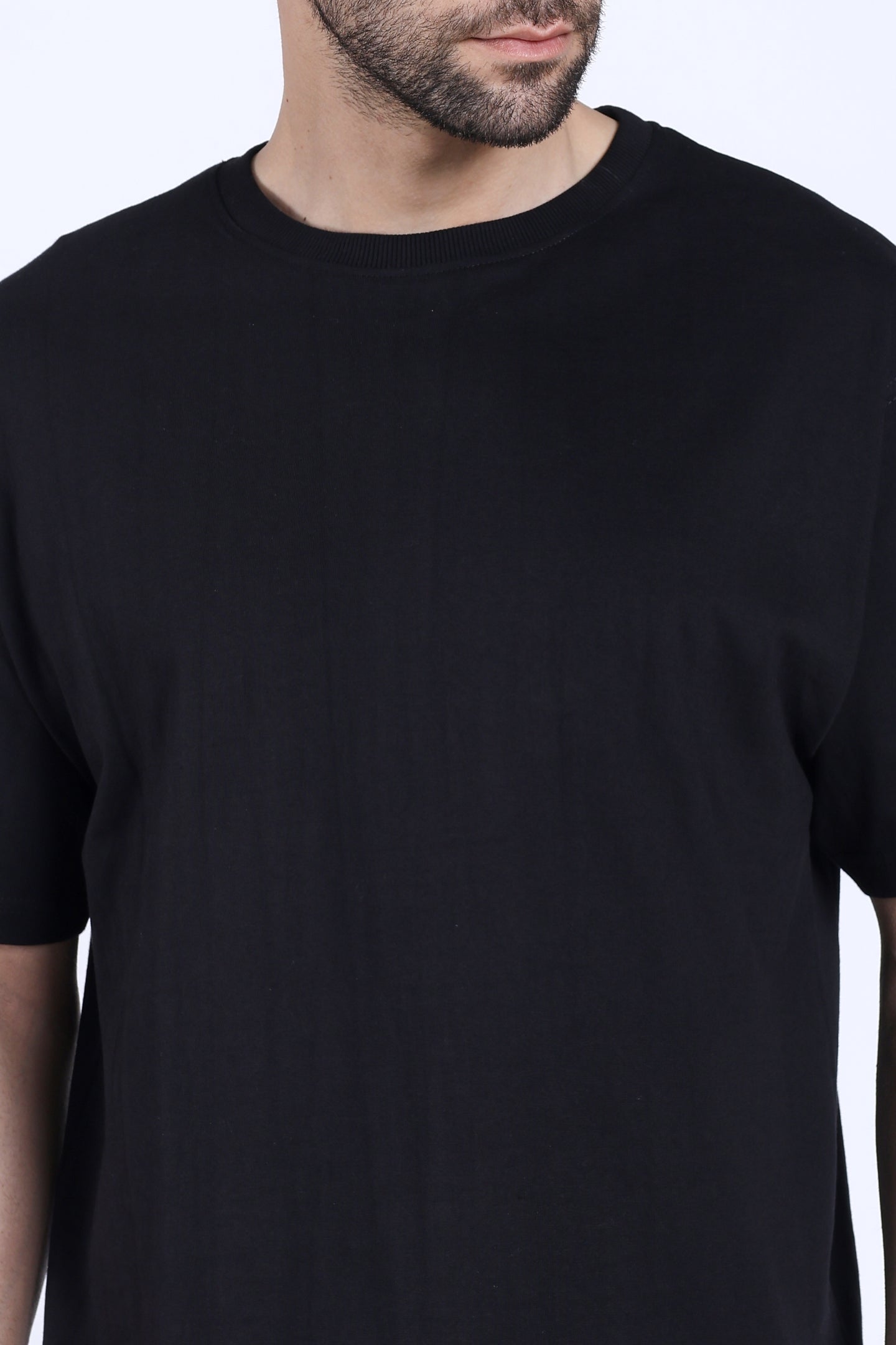 Oversized Fit T-shirt (Black)